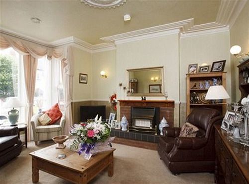The Broadfield Bed & Breakfast Bridlington Exterior photo